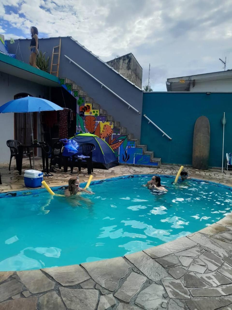 Casa 51 Hostel Ubatuba Buitenkant foto